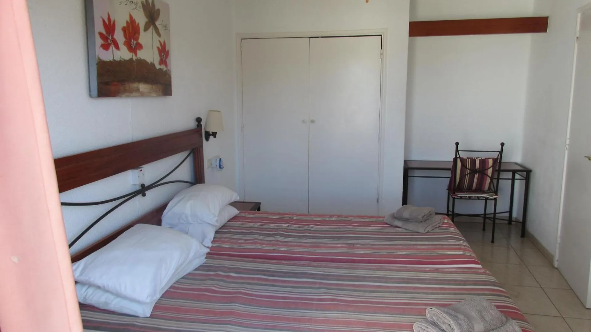 Apartamento 105 Los Geranios Playa de las Américas España